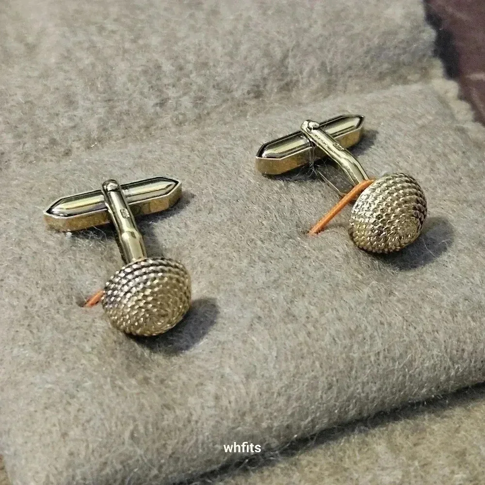 Loewe 835 Stamped Gold Tone Mesh Cufflinks